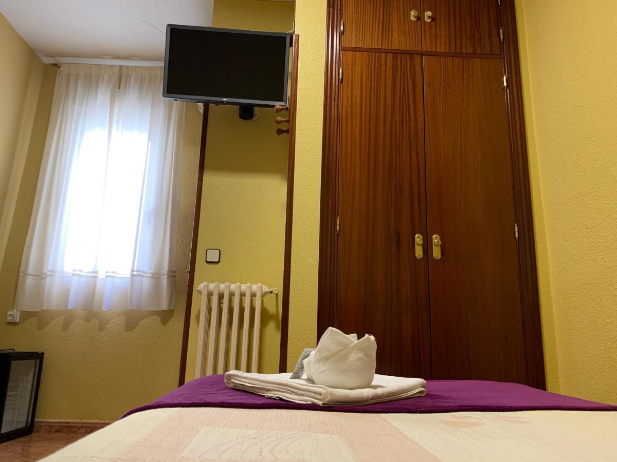 Hostal Internacional Madrid Luaran gambar